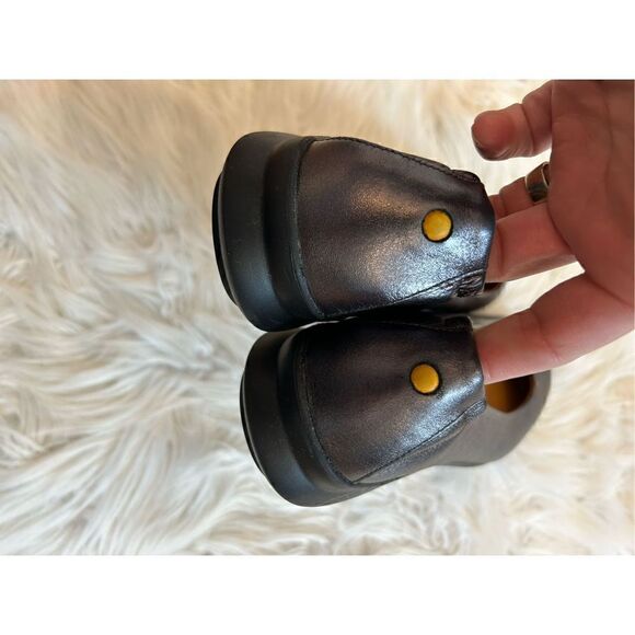 Samuel Hubbard size 8 EUC pewter freedom dance leather ballet flat women Msrp $2 - Picture 8 of 10